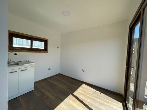 Conteneur Modulaire Jocsan 8x3m – 24m²