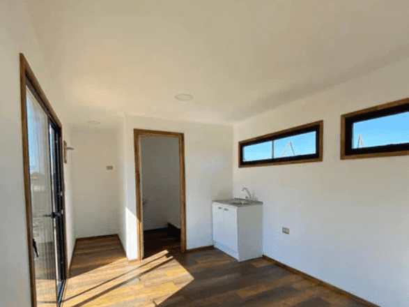 Conteneur Modulaire Noyer 6x3m – 18m²