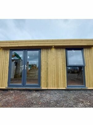 Module Container Aménagé – avec bardage en bois massif (14 m2)